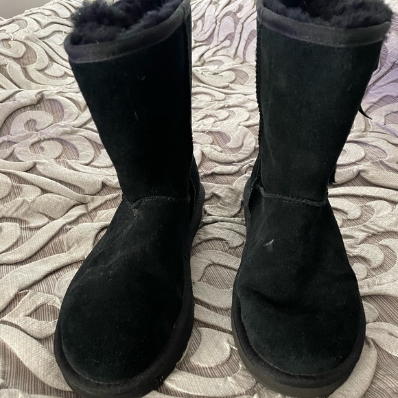 Koolaburra by UGG black boots - Picture 3 of 4
